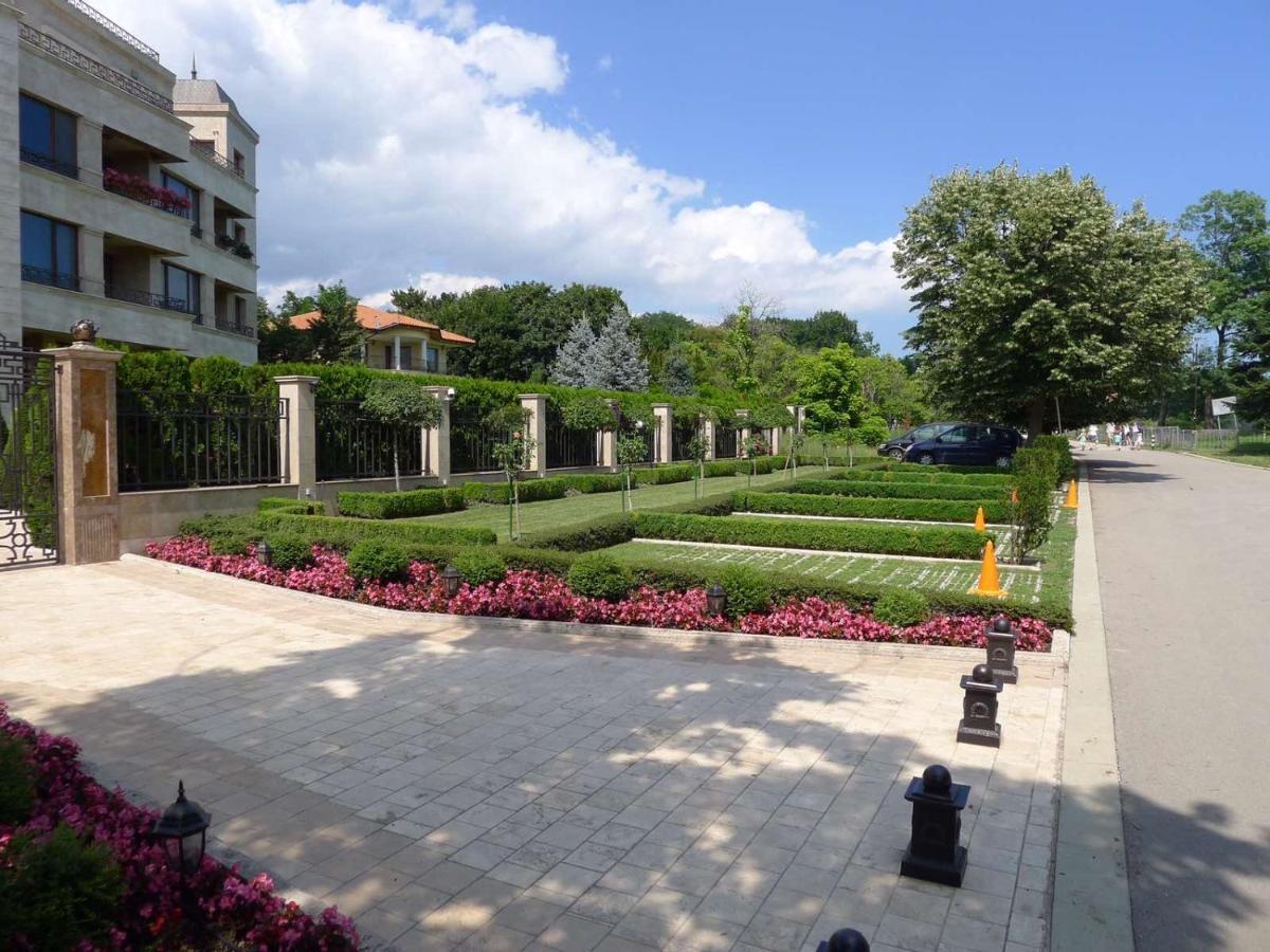 Sea Garden Apartment Varna Extérieur photo